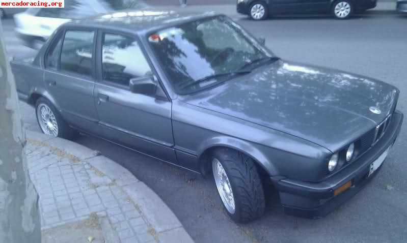 Se vende 325i e30