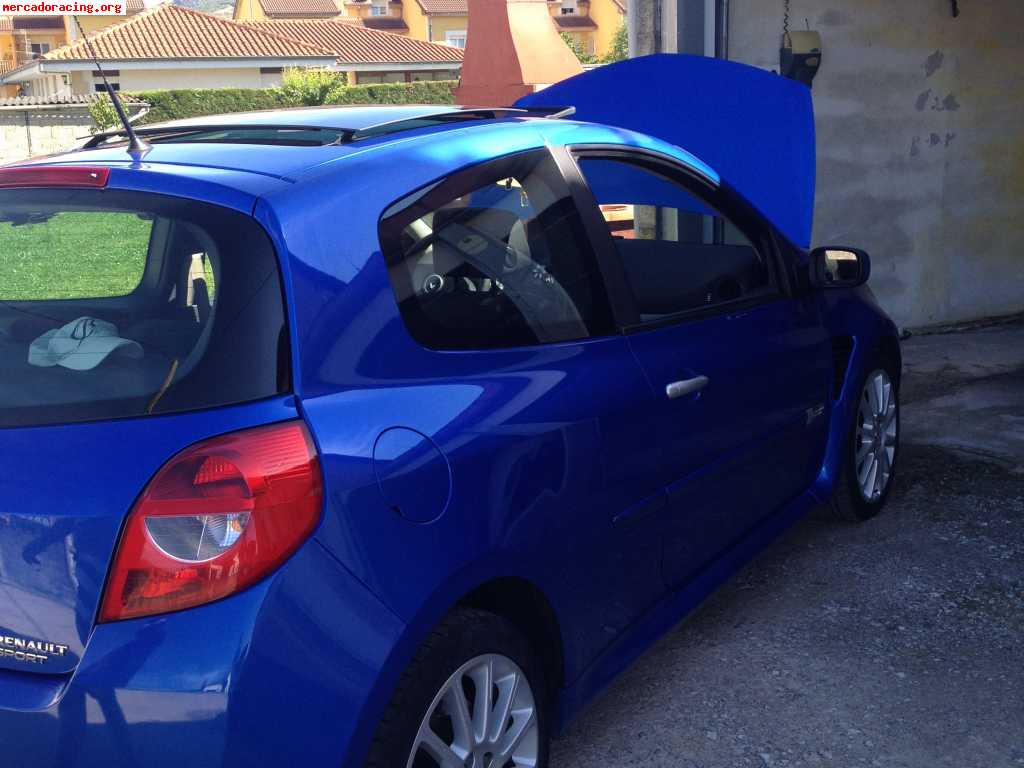 Se vende clio sport