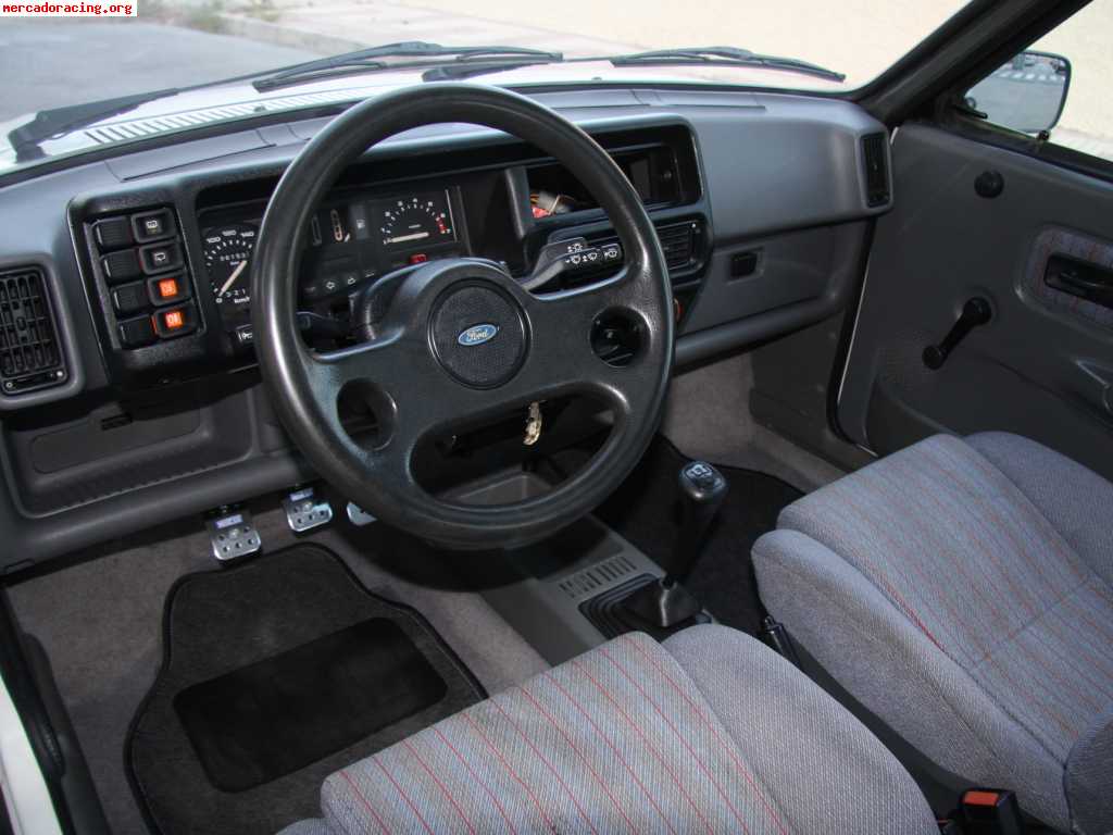 Se vende ford fiesta xr2