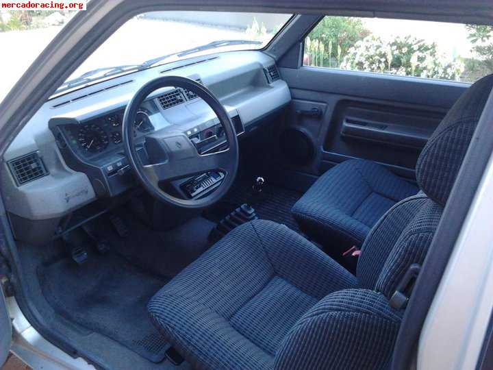 Se vende r5