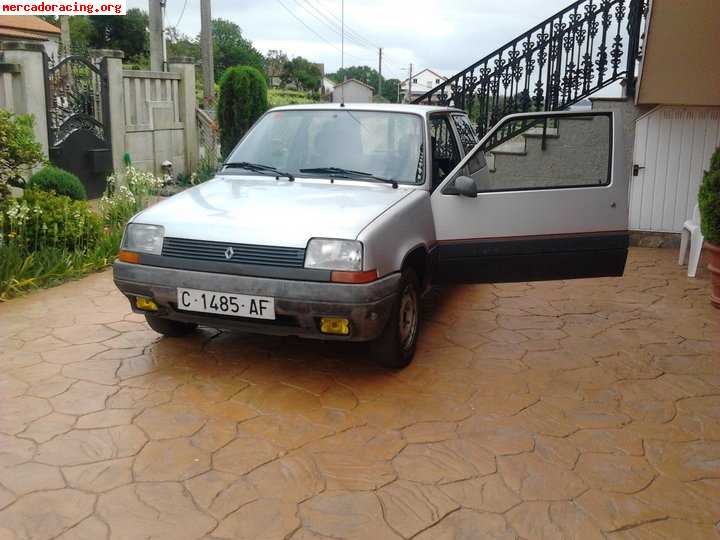 Se vende r5