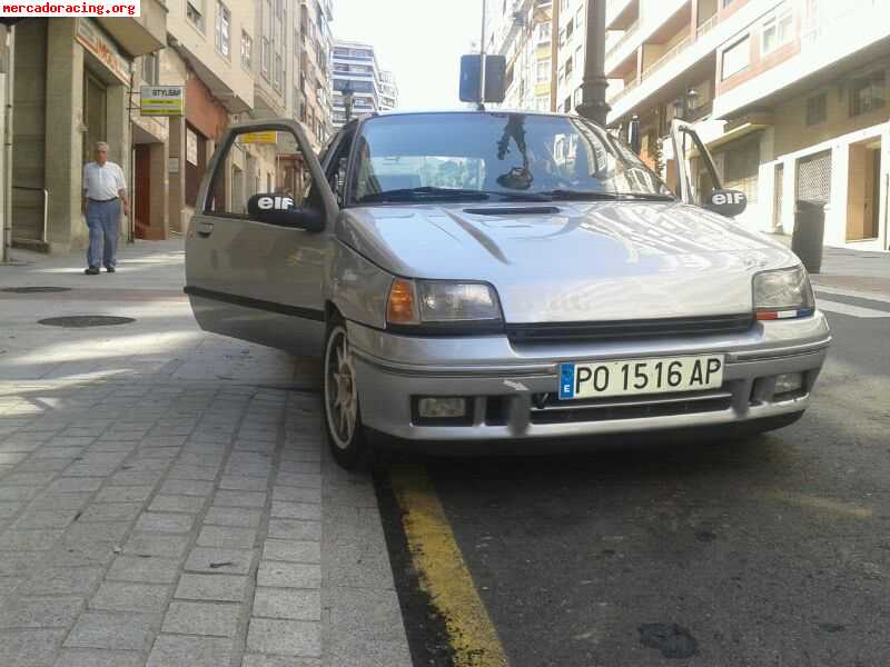 Renault clio 1.8 16v