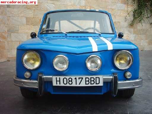 Renault 8
