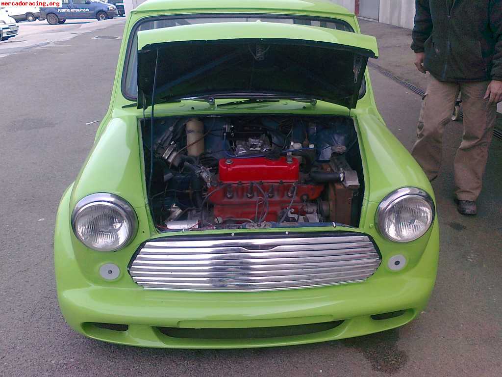 Mini con motor 1300cc