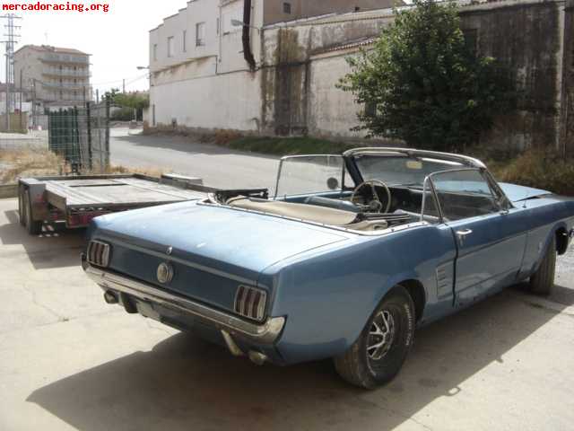 Ford mustang convertible 65