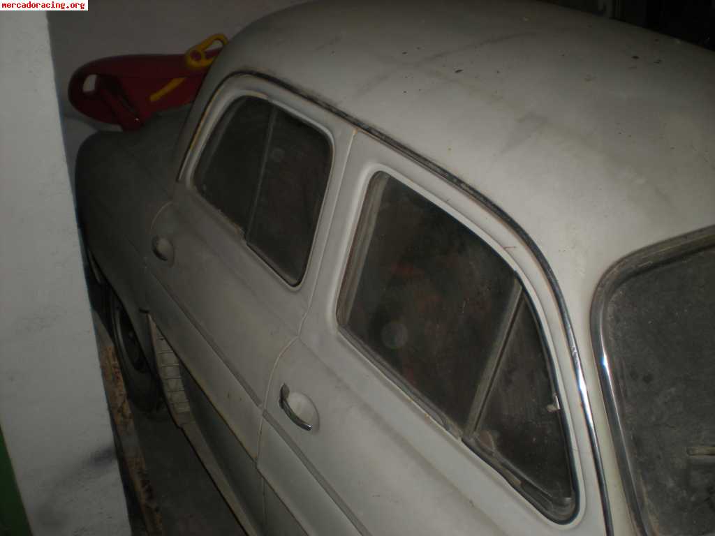 ---------------------vendo renault dauphine gordini---------