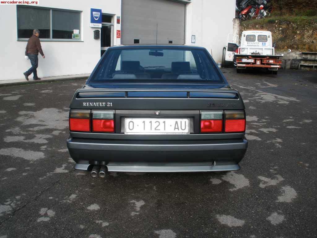 Renault 21 turbo