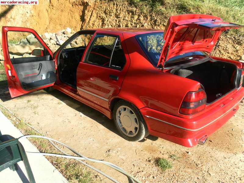 Se vende o cambia entero o por piezas renault 19 16v chamade