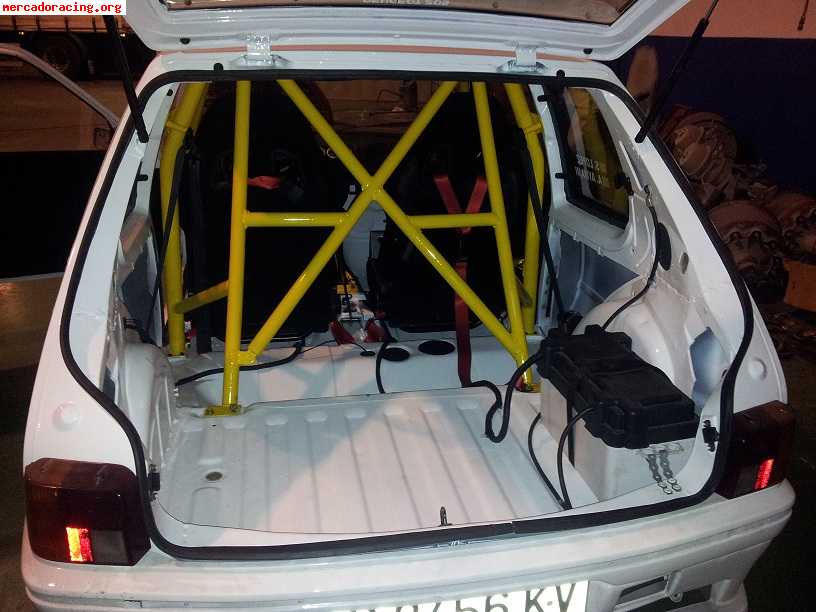 Peugeot 205 rallye homologado.