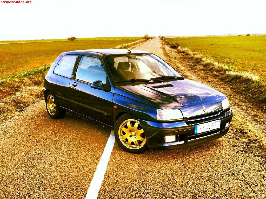 Clio williams de colección!!