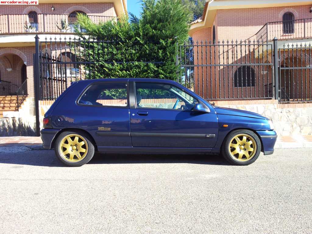 Clio williams de colección!!