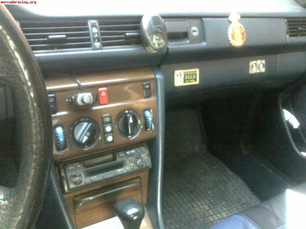 Mercedes 300 d automatico-diesel año1987