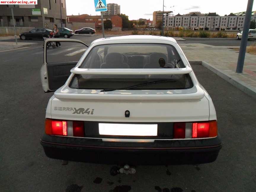 Ford - sierra xr4i v6