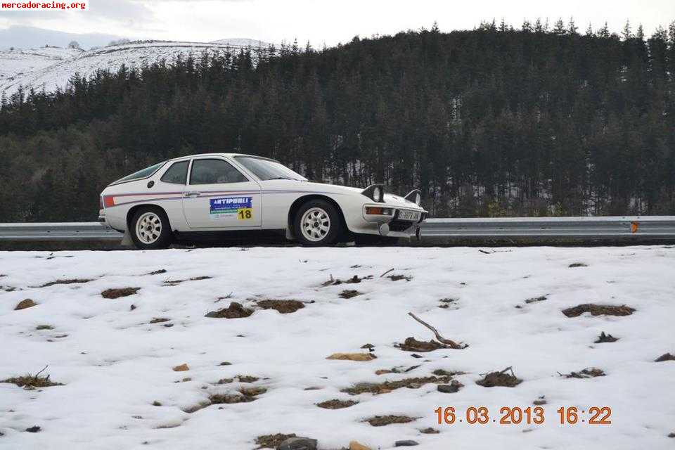 Porche 924 martini