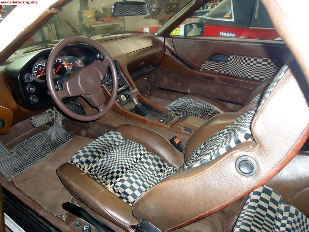 Porsche 928 5.0l de 30cv. del 1979