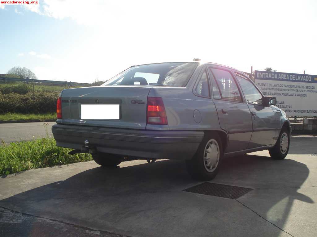 Opel kadett impecable