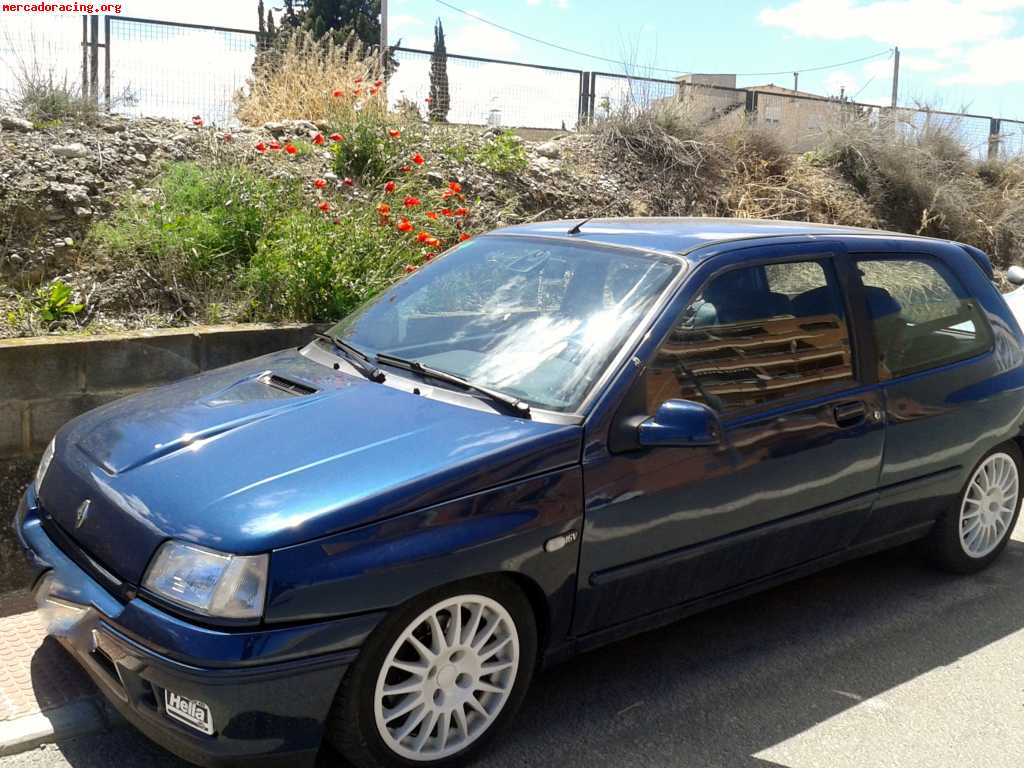 Se vende clio 16v