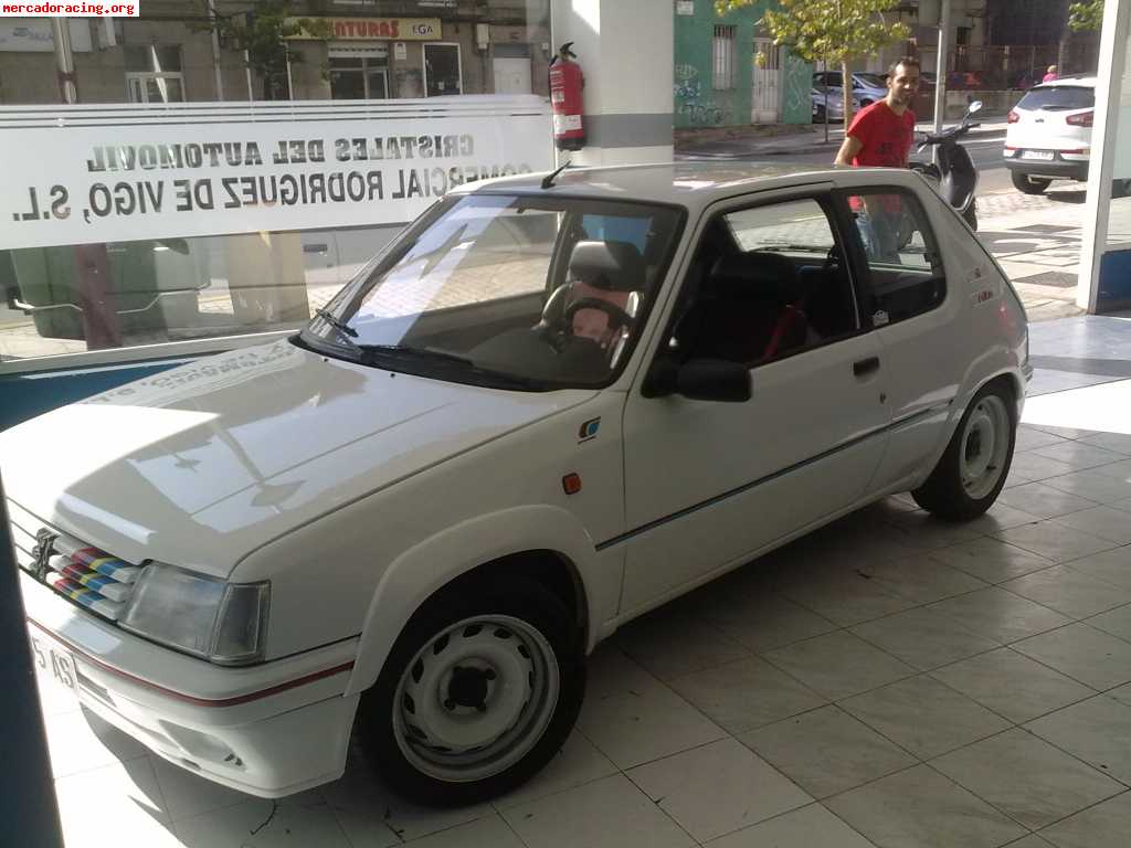 Peugeot 205 rallye