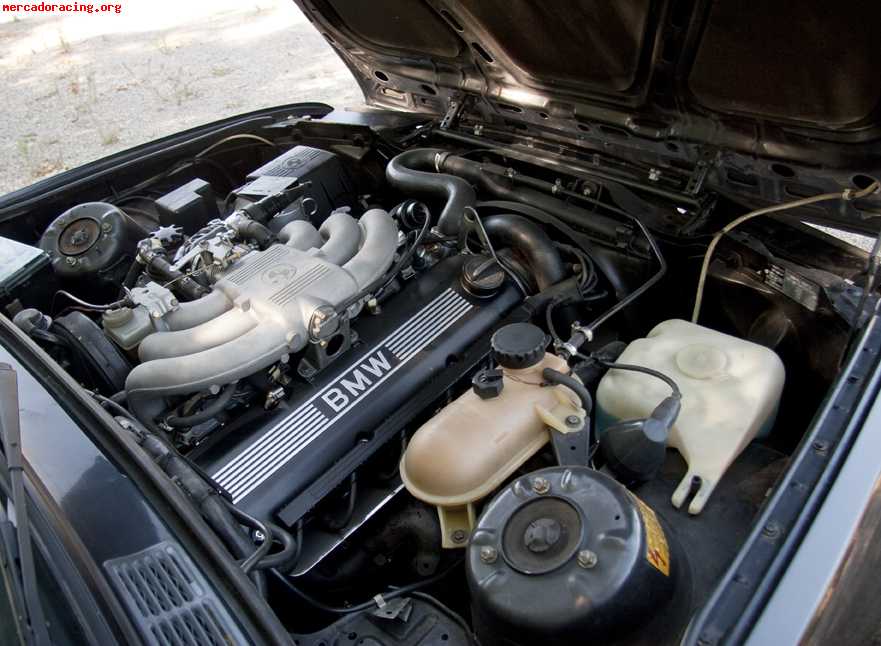 Vendo bmw 325i e30