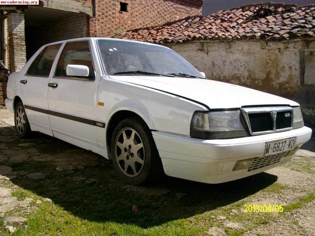 Lancia thema 