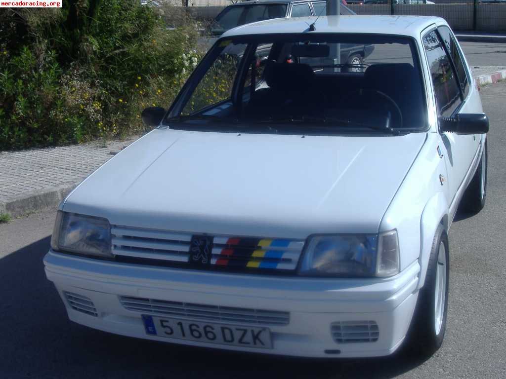 Peugeot 205 rallye 