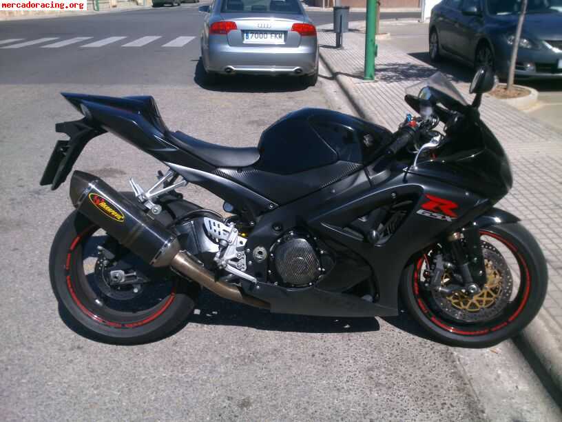 Cambio suzuki gsxr 1000 r por coche clasico para regularidad