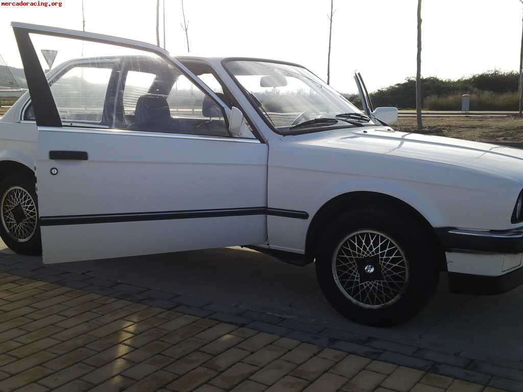Bmw 316 coupe año 1983.  2300€