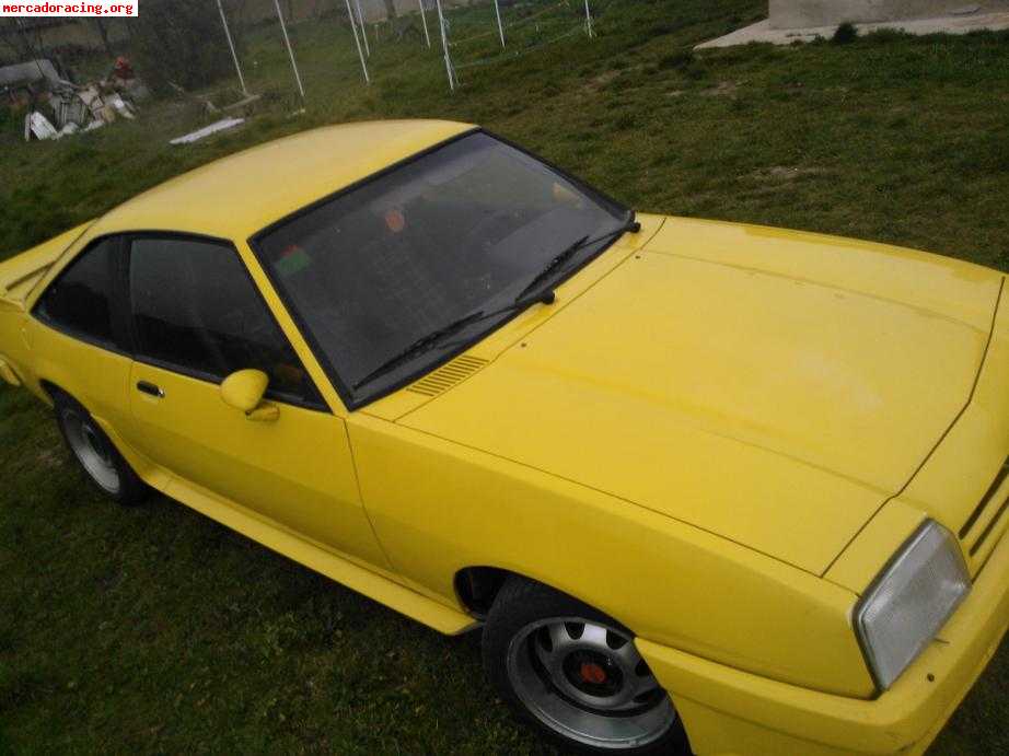 Opel manta 2.0 8v