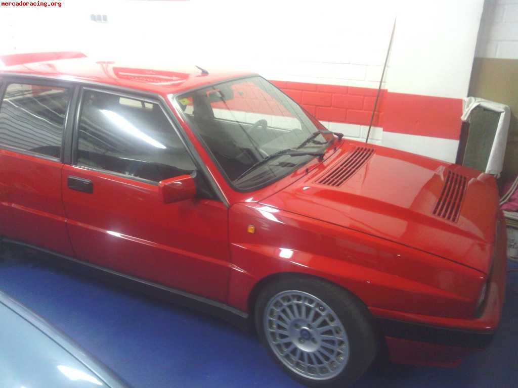 Lancia delta integrale 16v