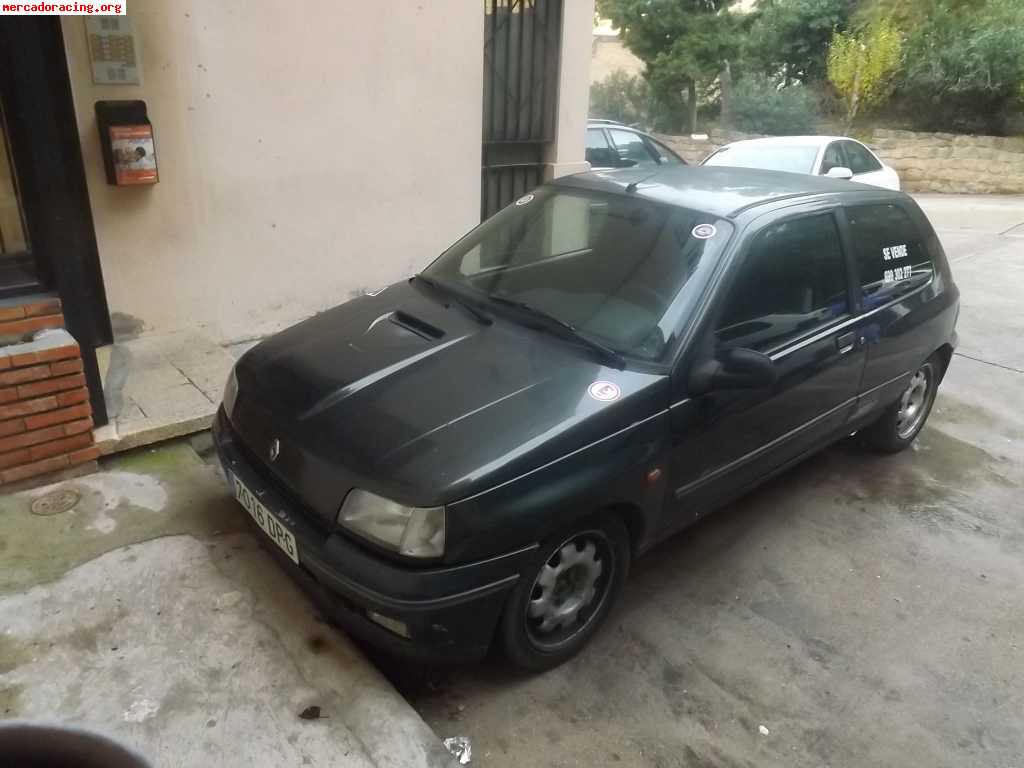 Renault clio 16v