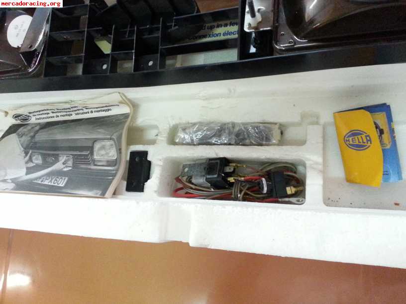 Parrilla hella con faros antiniebla para ford fiesta mk1 - n