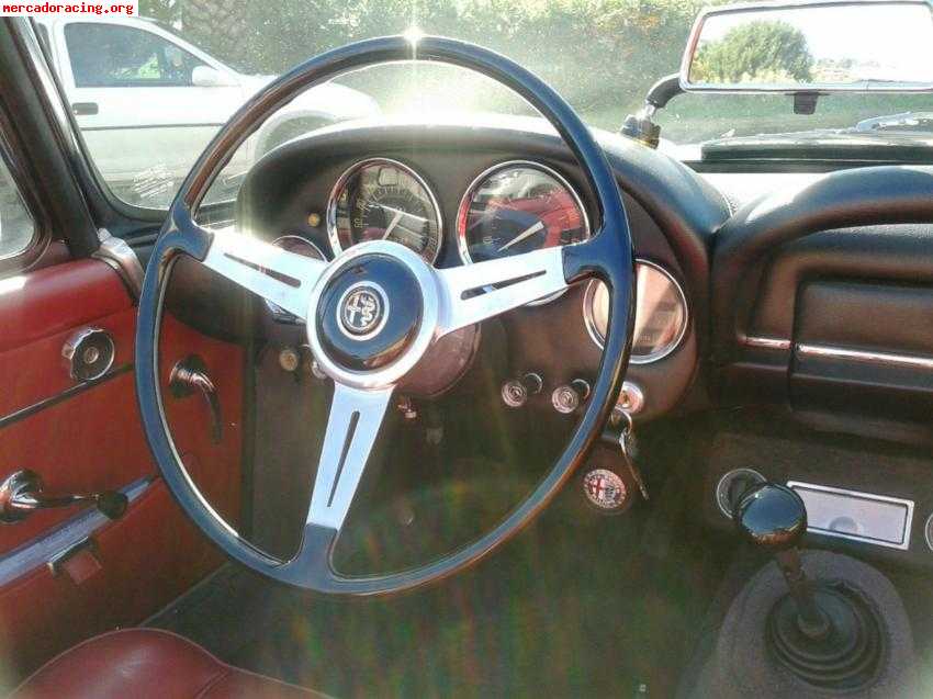 Alfa romeo 2600 spider   12000  euro