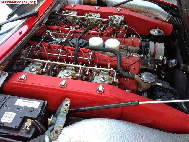 Ferrari 365 gt4 2 2 1975 30.000 euro