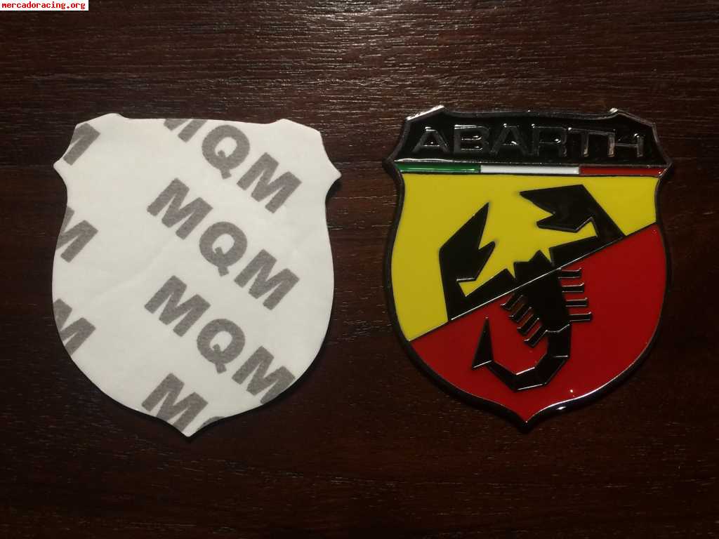 Vendo emblema abarth de aluminio