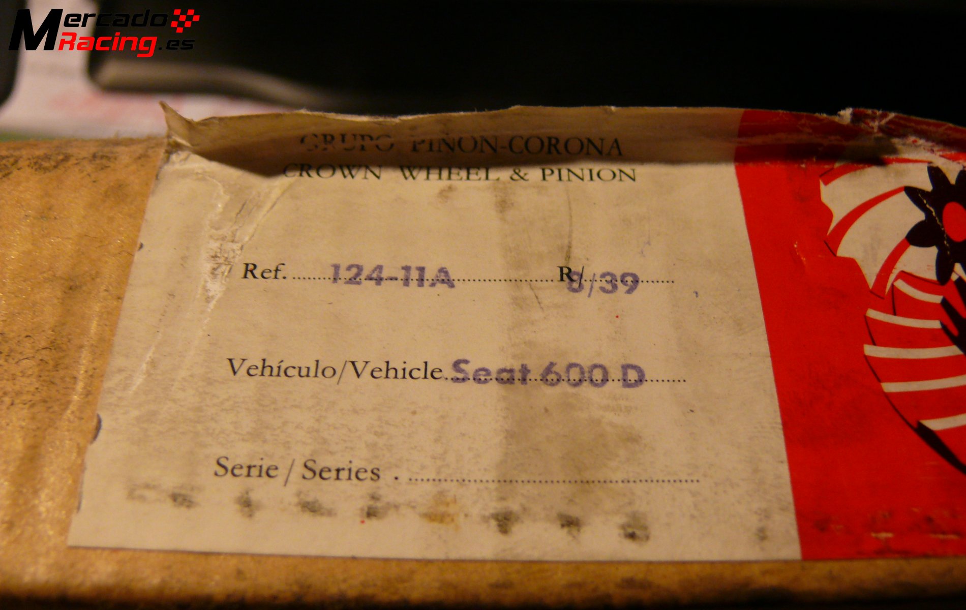 Piñon-corona relacion 8/39 sin estrenar seat 600