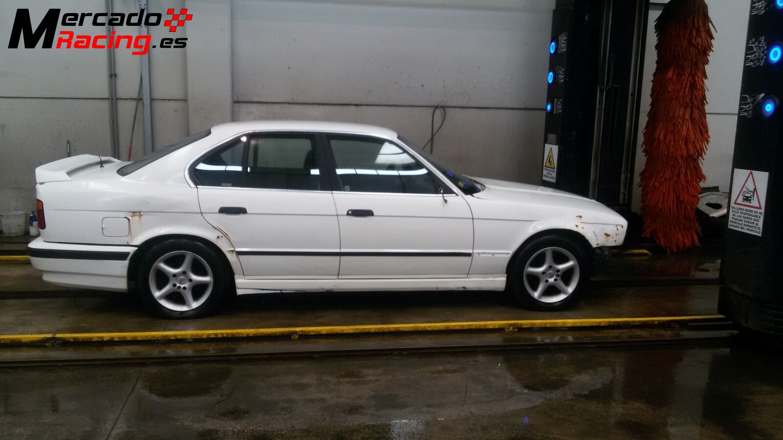 Se vende bmw 535i e34
