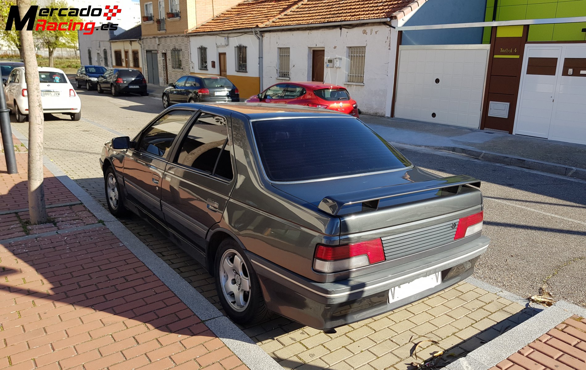 Peugeot 405 mi16