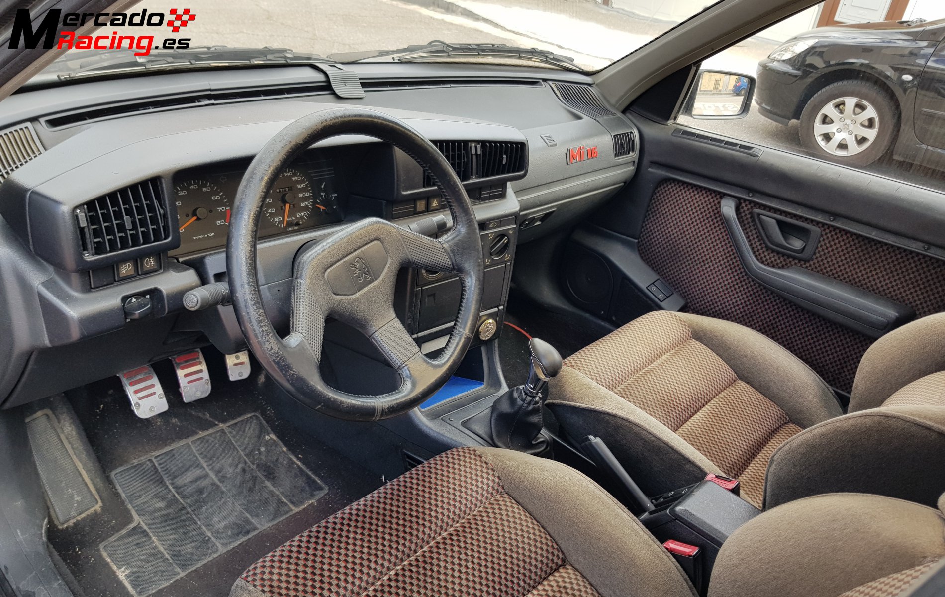 Peugeot 405 mi16