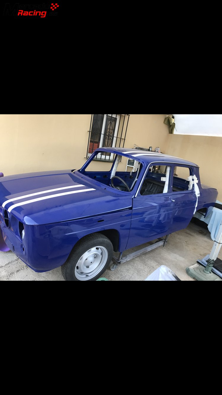 Renault 8 ts año 70. restaurado a falta de montar.