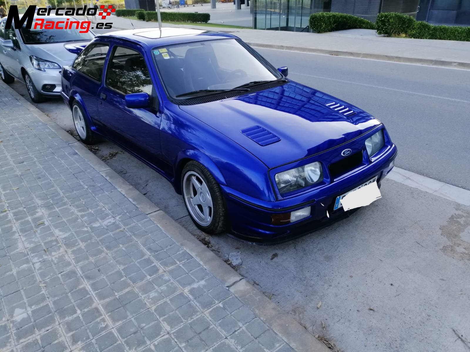 Ford sierra cosworth  rs 3 puertas