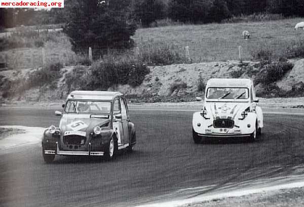 Busco  2cv  o  charleston