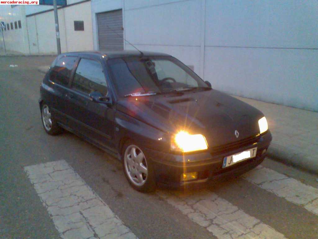 Vendo renault clio 1.8 16v