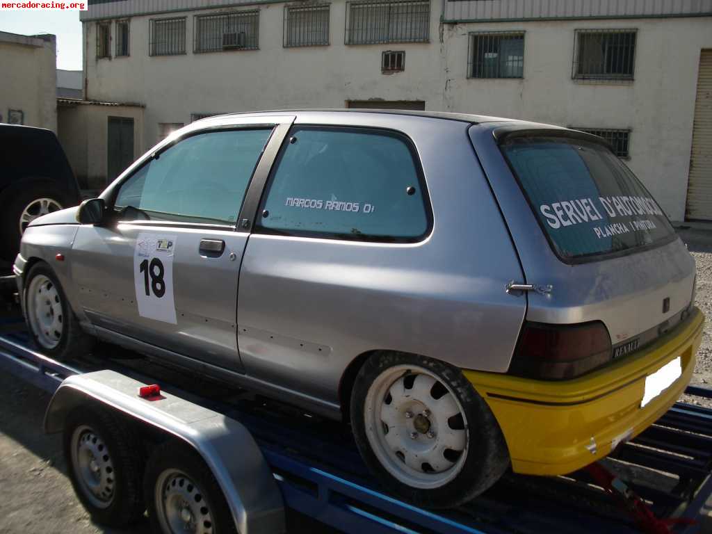 Clio 16v solo 4900eur