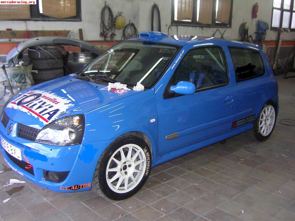 Renault clio sport tope gr-n