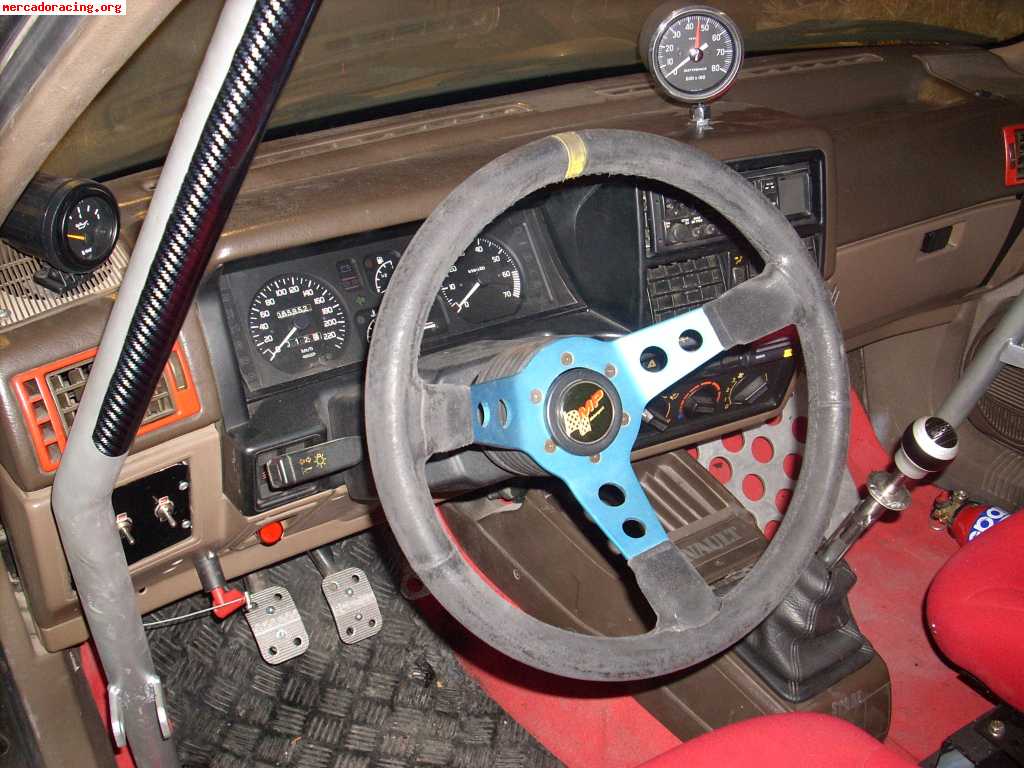 Vendo r-19 de rallyes o calle