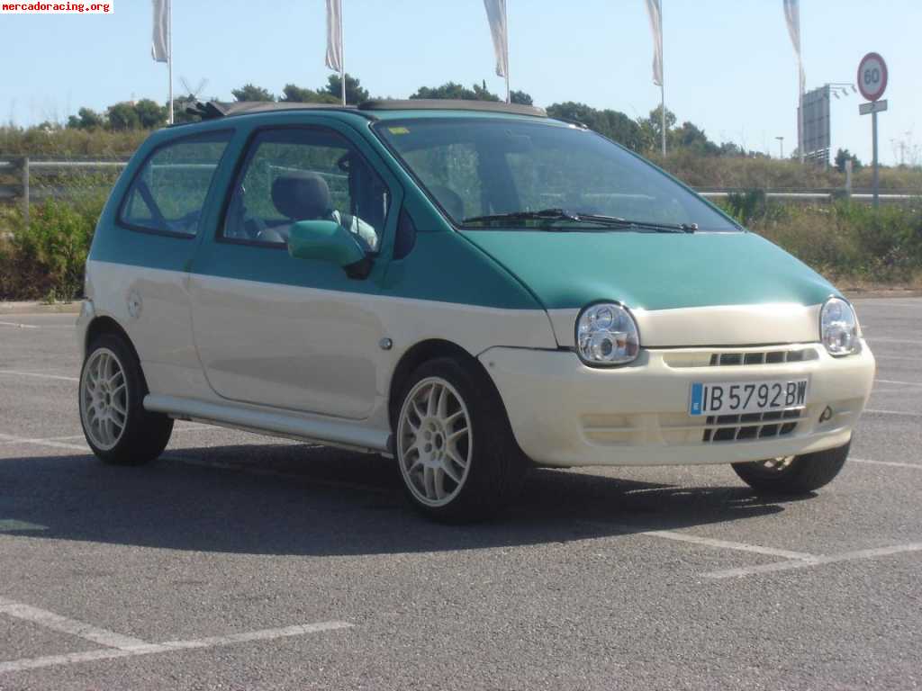 Urgente twingo x coche de competicion