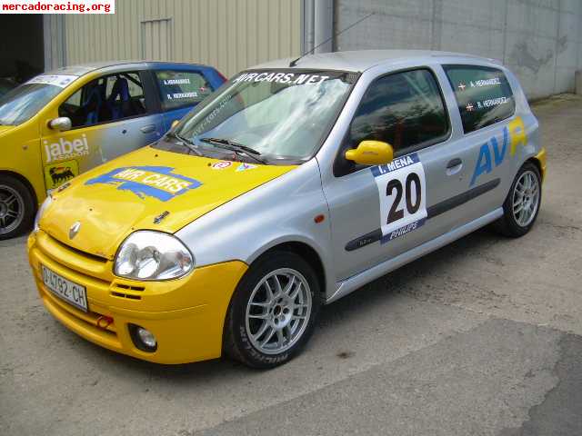 Renault clio gr. n impecable