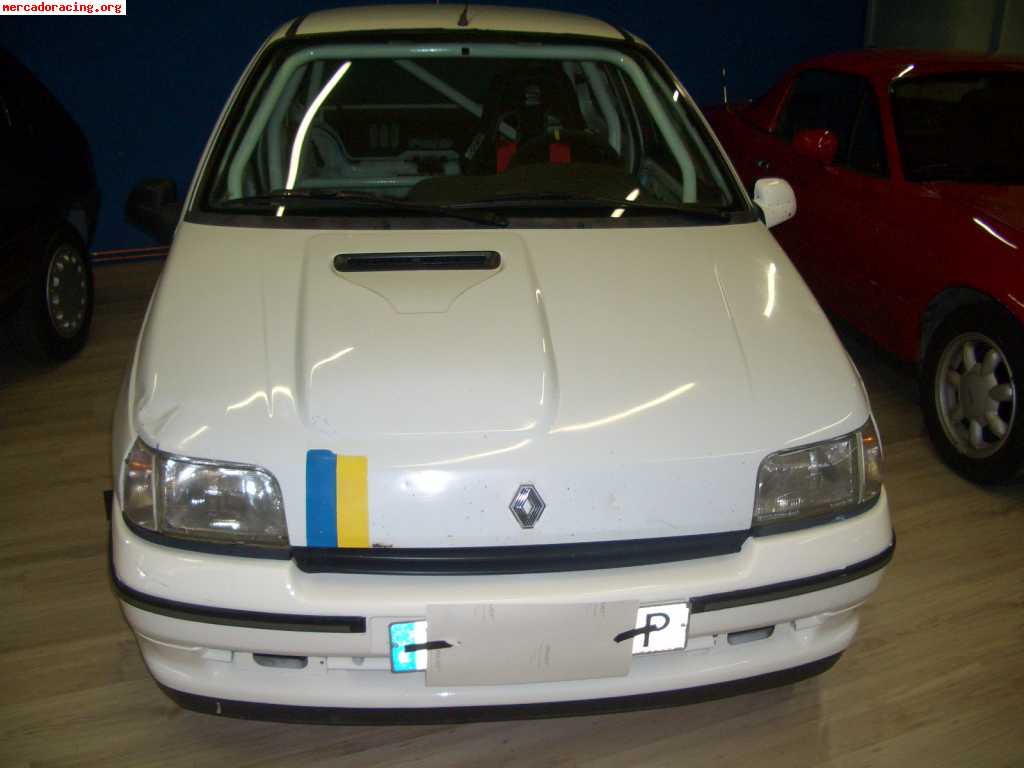 Clio 16v