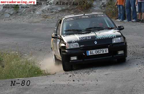 Se vende clio williams gr.a de rallyes