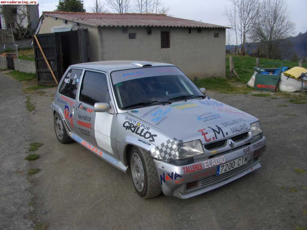 Se vende r5 turbo gr.a